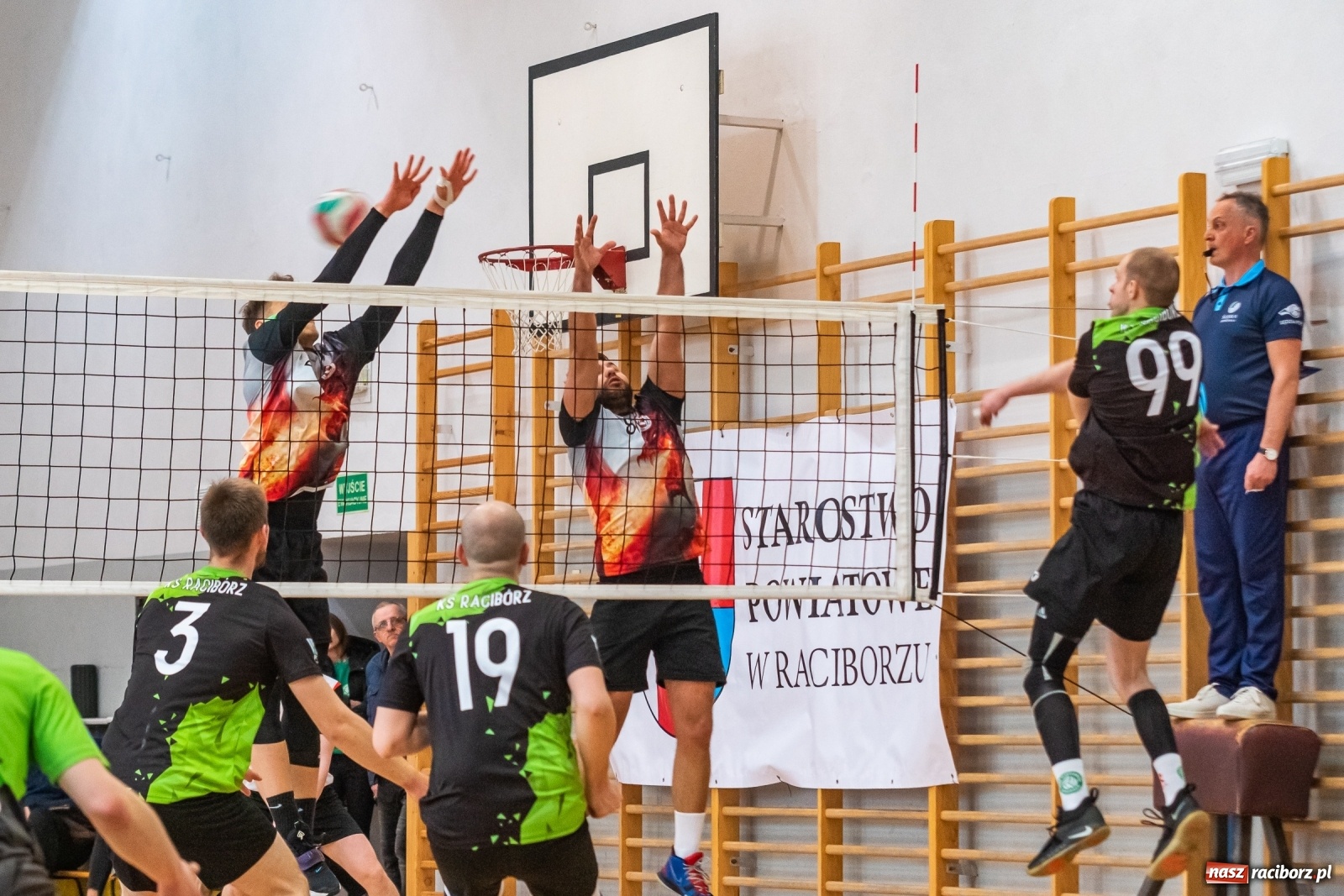 Zdjęcie w galerii na portalu naszraciborz.pl: Wyrównany bój zakończony porażką [FOTO] wiadomości z regionu