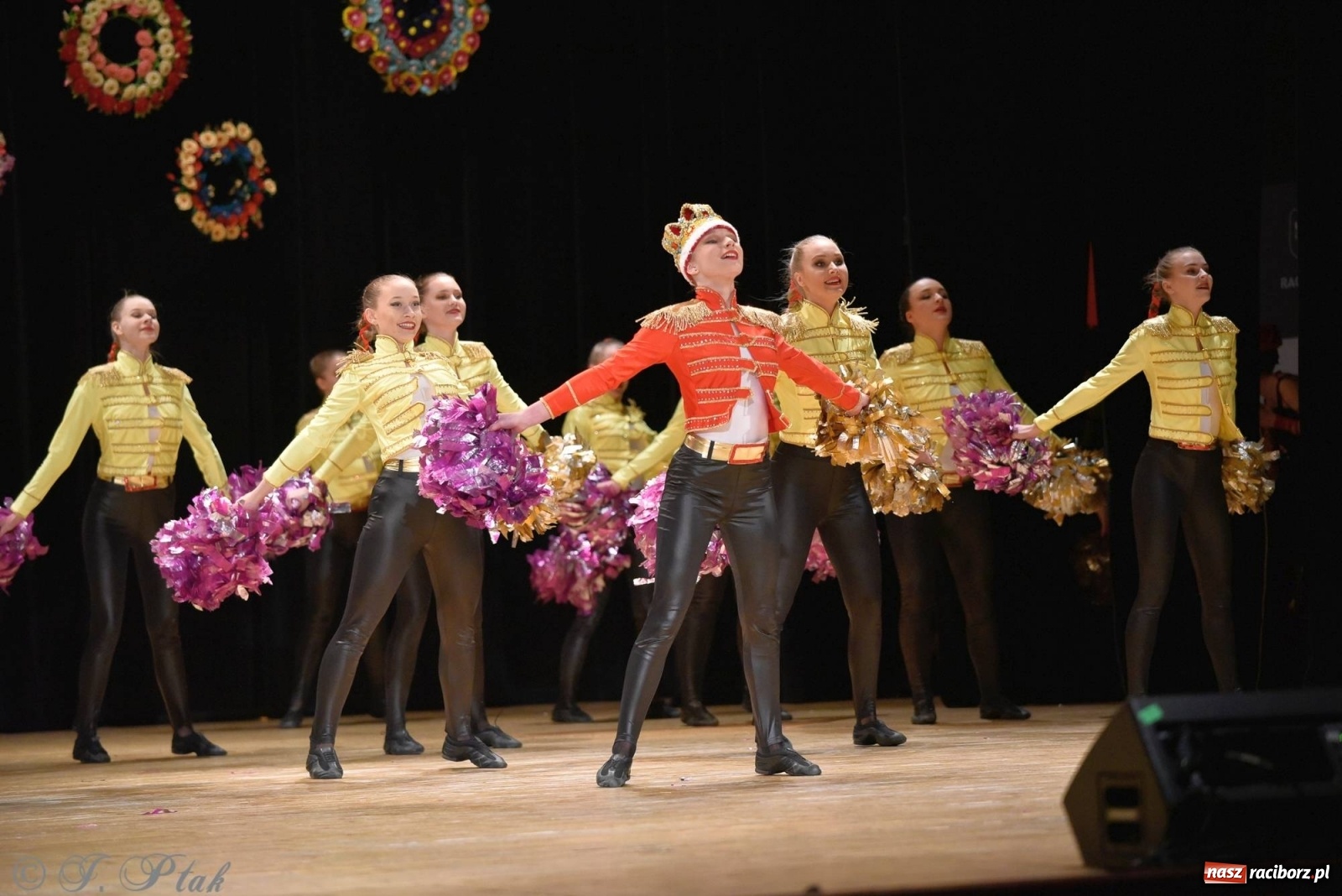 Zdjęcie w galerii na portalu naszraciborz.pl: Zespoły Źródła wspierają Kamilka. Piękny koncert w RCK [FOTO i WIDEO] wiadomości z regionu