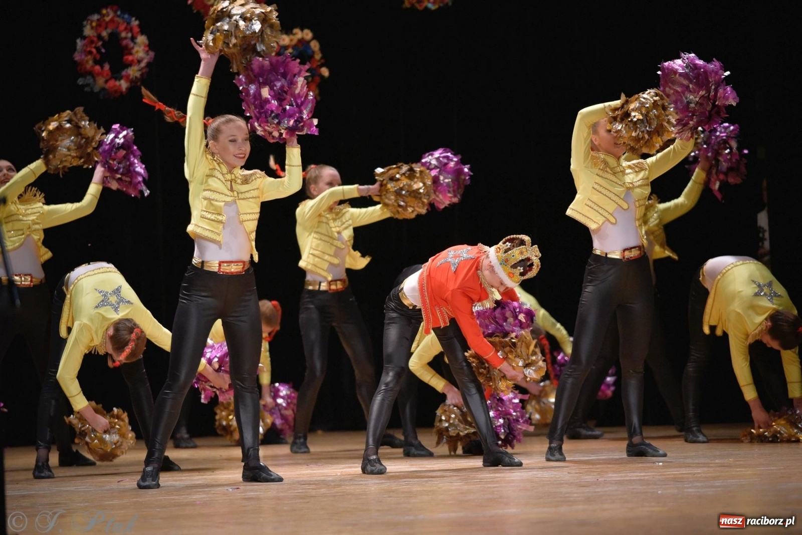 Zdjęcie w galerii na portalu naszraciborz.pl: Zespoły Źródła wspierają Kamilka. Piękny koncert w RCK [FOTO i WIDEO] wiadomości z regionu