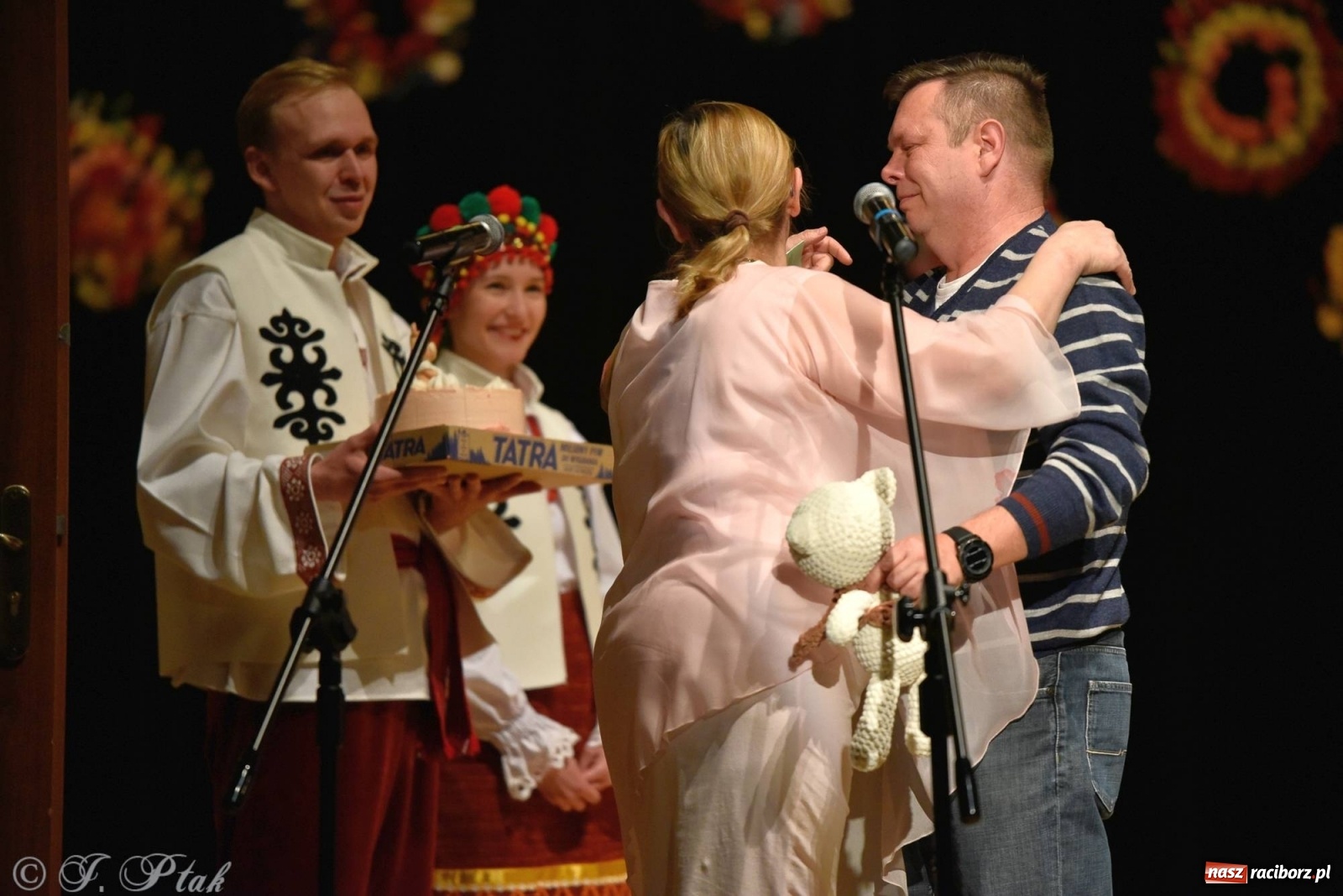 Zdjęcie w galerii na portalu naszraciborz.pl: Zespoły Źródła wspierają Kamilka. Piękny koncert w RCK [FOTO i WIDEO] wiadomości z regionu