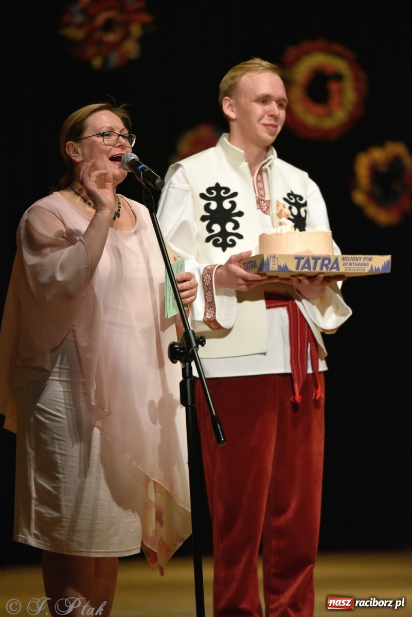 Zdjęcie w galerii na portalu naszraciborz.pl: Zespoły Źródła wspierają Kamilka. Piękny koncert w RCK [FOTO i WIDEO] wiadomości z regionu