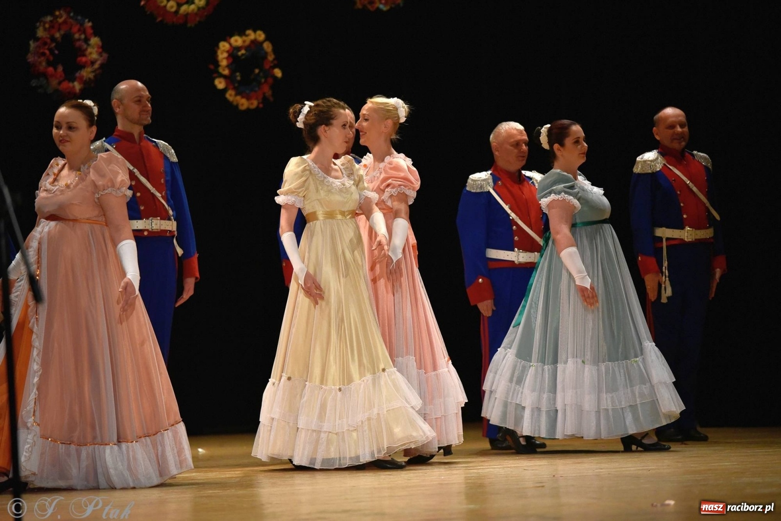 Zdjęcie w galerii na portalu naszraciborz.pl: Zespoły Źródła wspierają Kamilka. Piękny koncert w RCK [FOTO i WIDEO] wiadomości z regionu