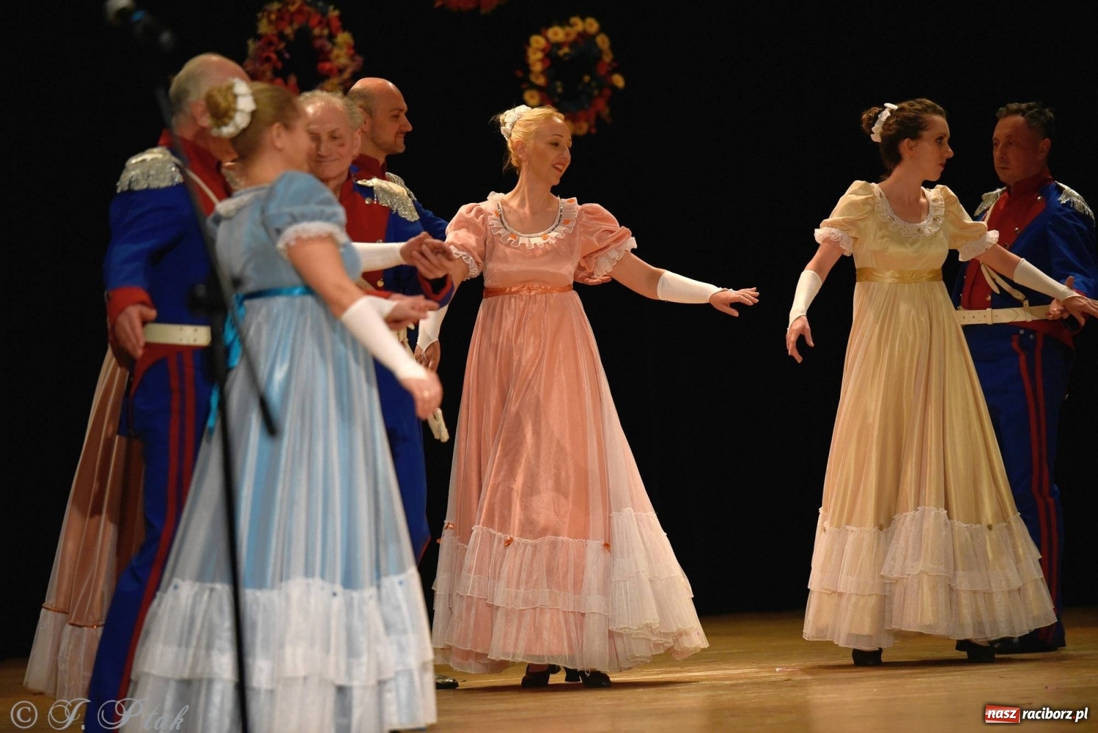 Zdjęcie w galerii na portalu naszraciborz.pl: Zespoły Źródła wspierają Kamilka. Piękny koncert w RCK [FOTO i WIDEO] wiadomości z regionu