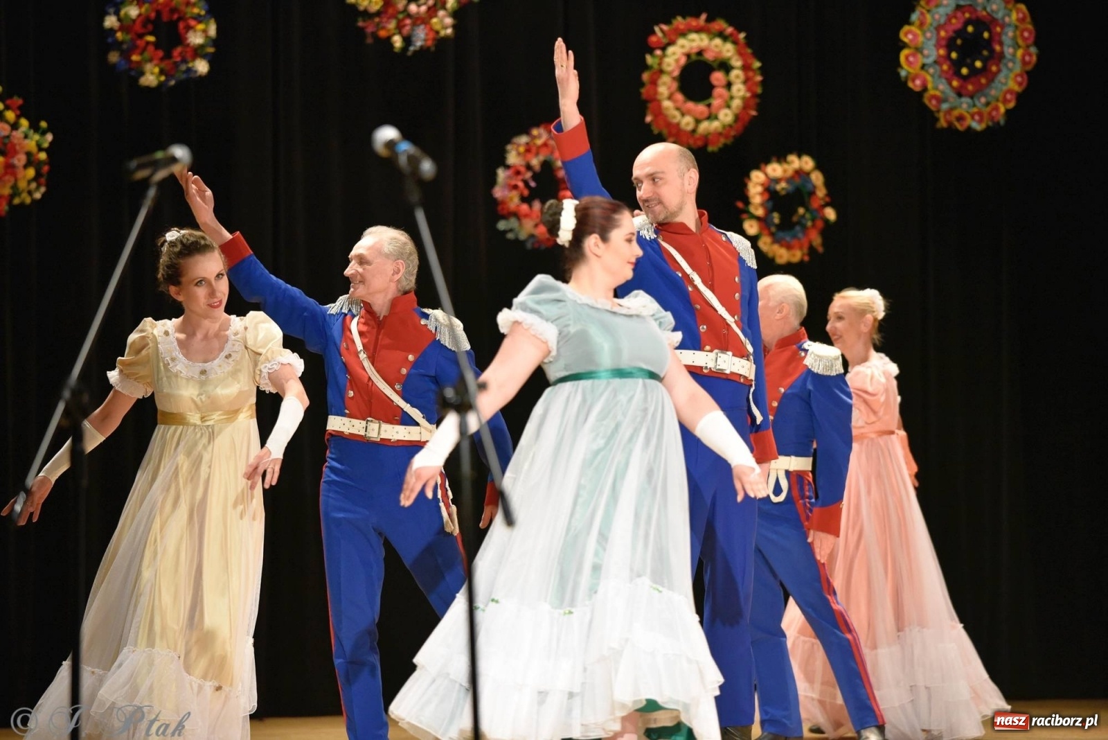 Zdjęcie w galerii na portalu naszraciborz.pl: Zespoły Źródła wspierają Kamilka. Piękny koncert w RCK [FOTO i WIDEO] wiadomości z regionu