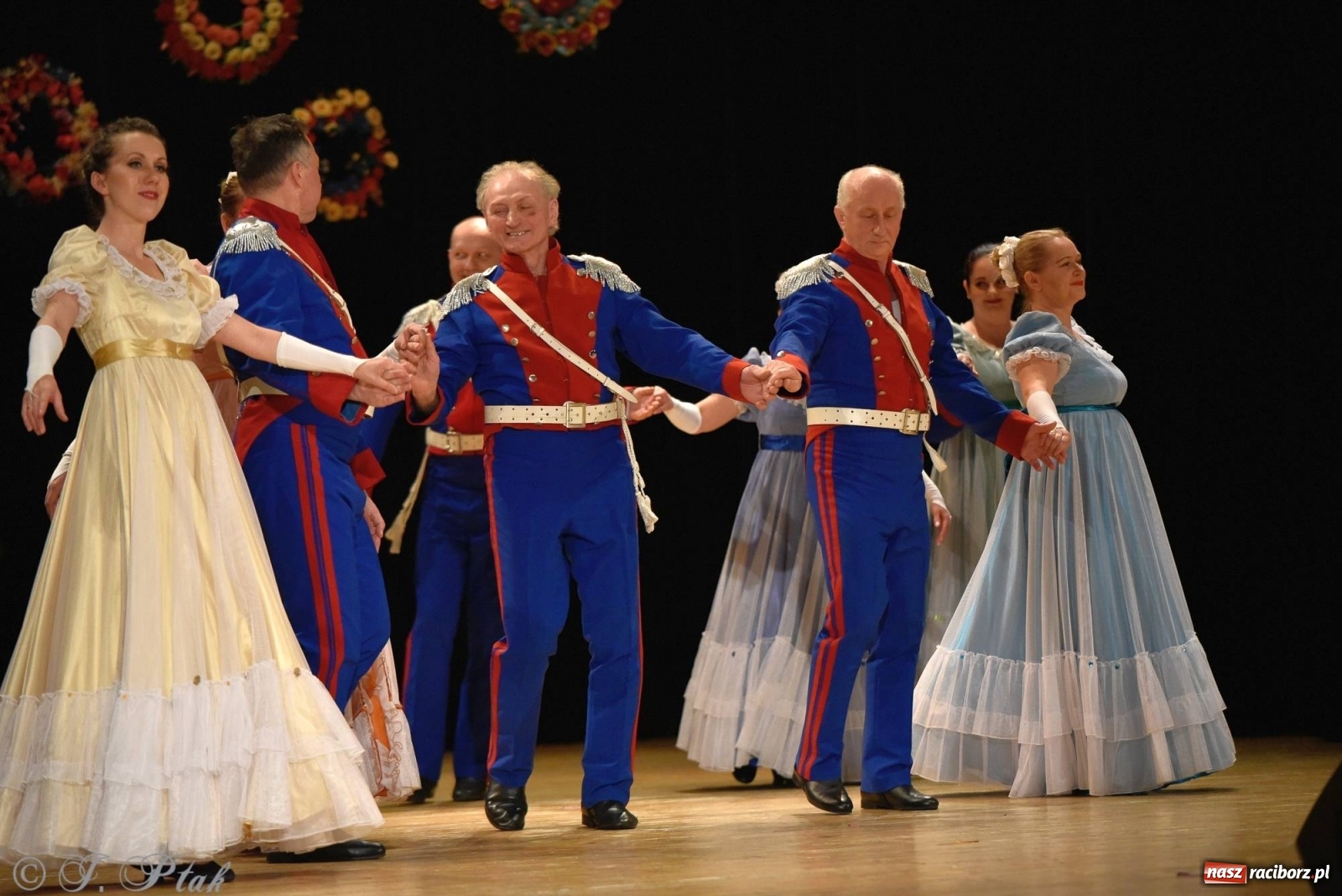 Zdjęcie w galerii na portalu naszraciborz.pl: Zespoły Źródła wspierają Kamilka. Piękny koncert w RCK [FOTO i WIDEO] wiadomości z regionu
