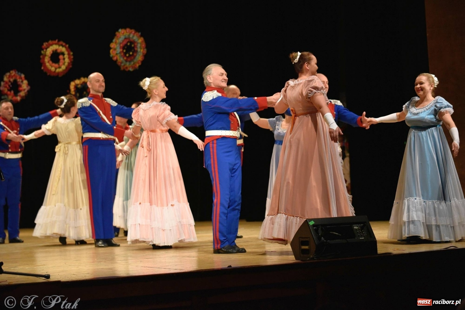 Zdjęcie w galerii na portalu naszraciborz.pl: Zespoły Źródła wspierają Kamilka. Piękny koncert w RCK [FOTO i WIDEO] wiadomości z regionu