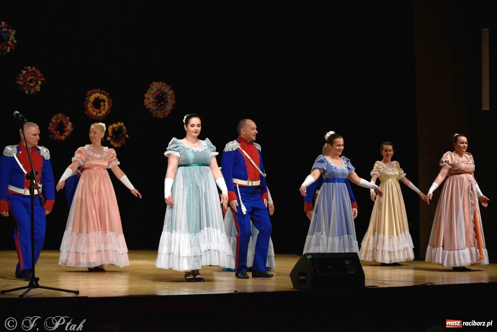 Zdjęcie w galerii na portalu naszraciborz.pl: Zespoły Źródła wspierają Kamilka. Piękny koncert w RCK [FOTO i WIDEO] wiadomości z regionu