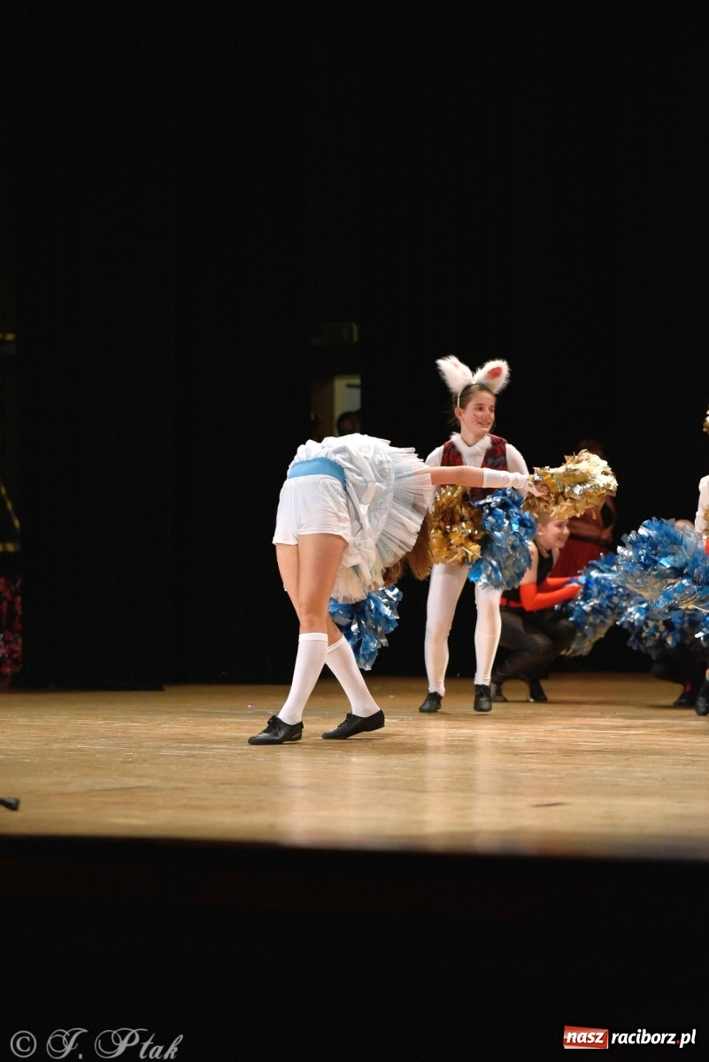 Zdjęcie w galerii na portalu naszraciborz.pl: Zespoły Źródła wspierają Kamilka. Piękny koncert w RCK [FOTO i WIDEO] wiadomości z regionu