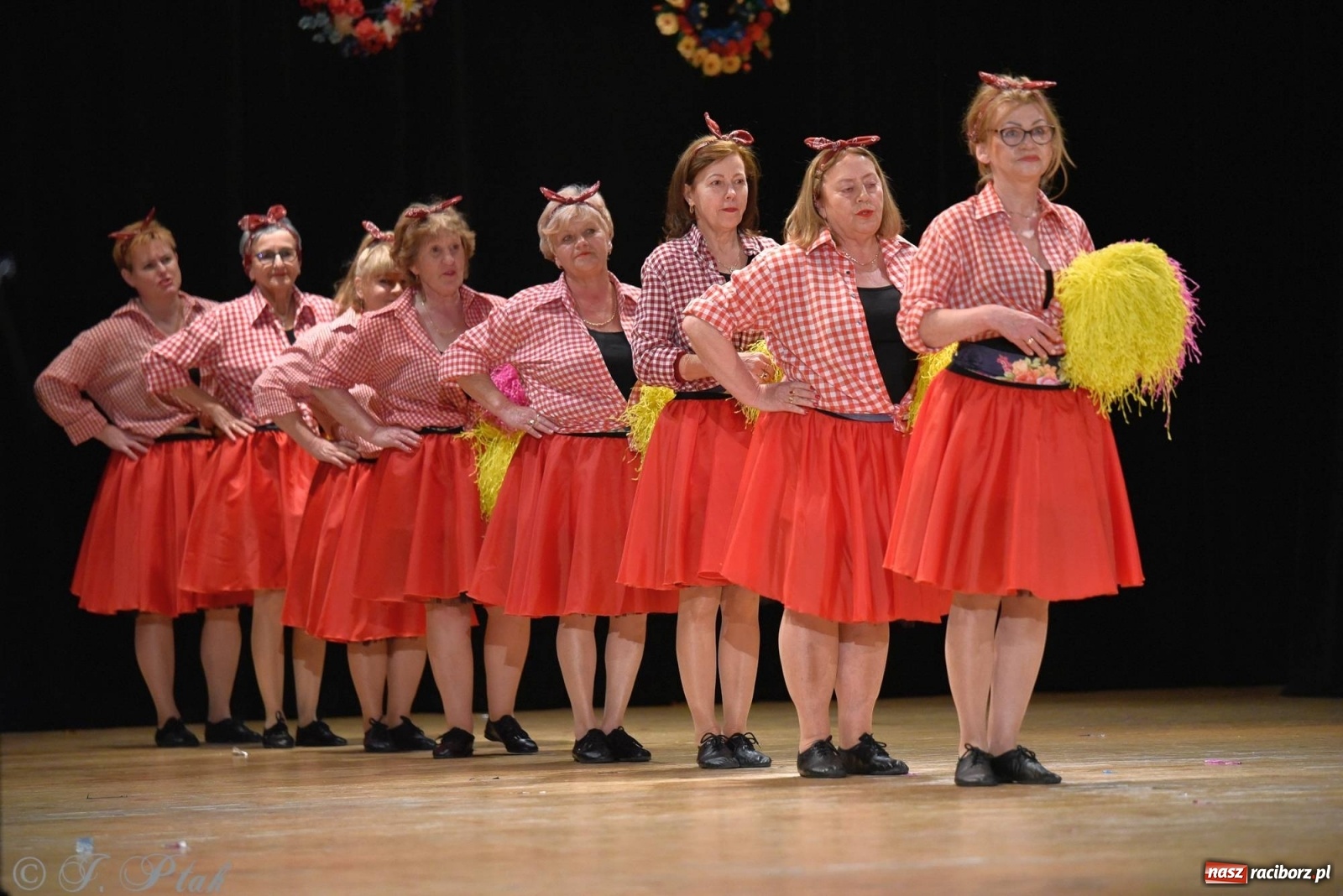 Zdjęcie w galerii na portalu naszraciborz.pl: Zespoły Źródła wspierają Kamilka. Piękny koncert w RCK [FOTO i WIDEO] wiadomości z regionu