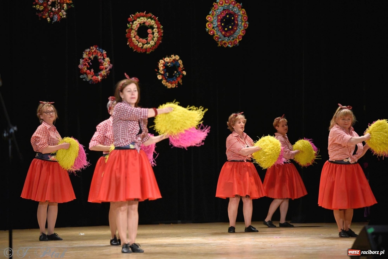 Zdjęcie w galerii na portalu naszraciborz.pl: Zespoły Źródła wspierają Kamilka. Piękny koncert w RCK [FOTO i WIDEO] wiadomości z regionu