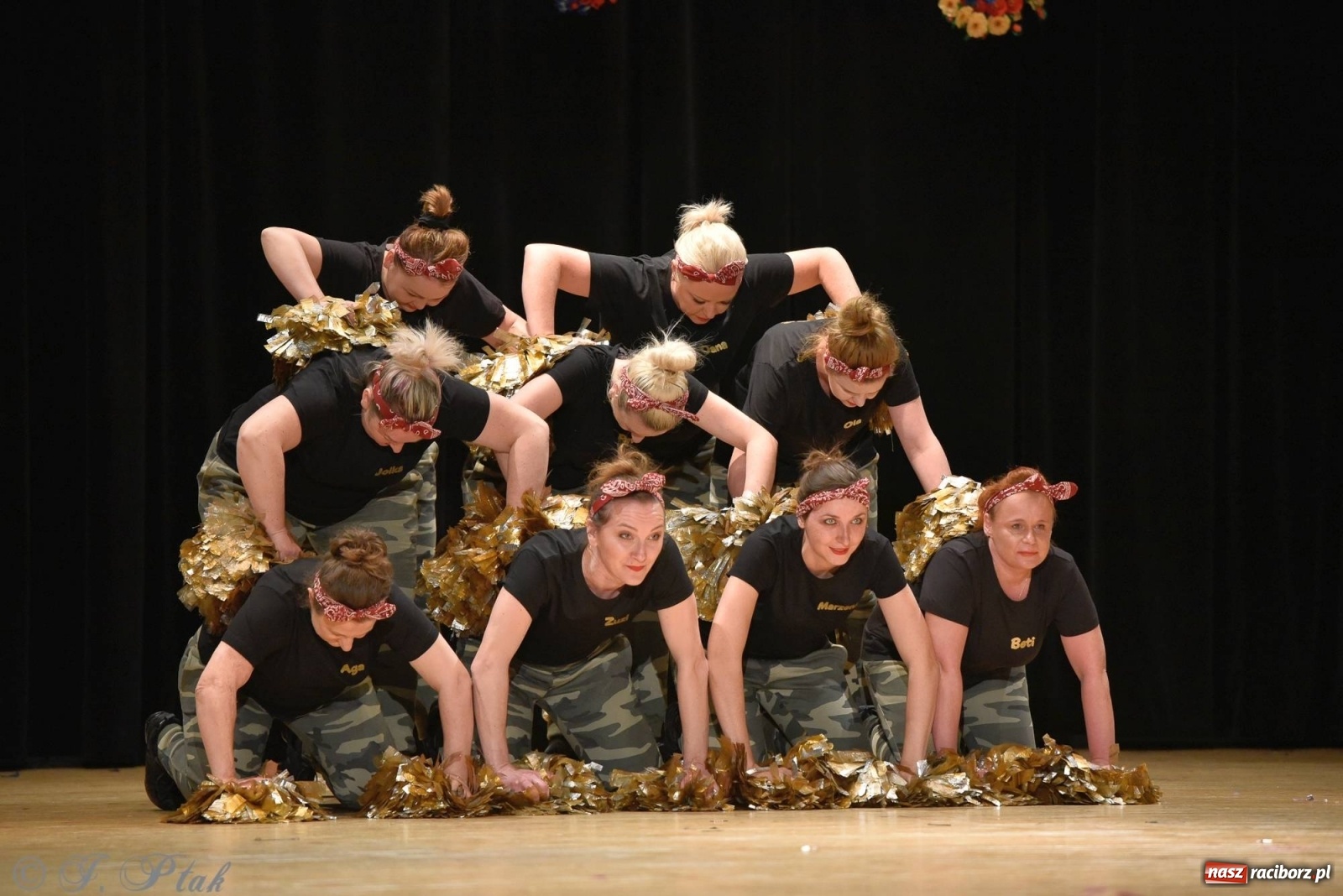 Zdjęcie w galerii na portalu naszraciborz.pl: Zespoły Źródła wspierają Kamilka. Piękny koncert w RCK [FOTO i WIDEO] wiadomości z regionu