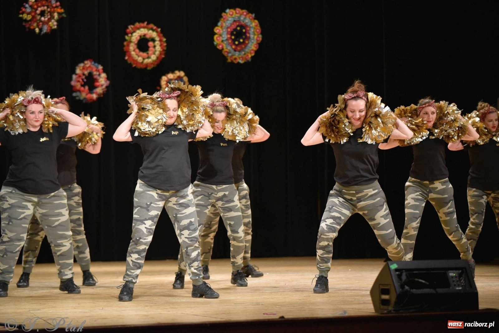 Zdjęcie w galerii na portalu naszraciborz.pl: Zespoły Źródła wspierają Kamilka. Piękny koncert w RCK [FOTO i WIDEO] wiadomości z regionu
