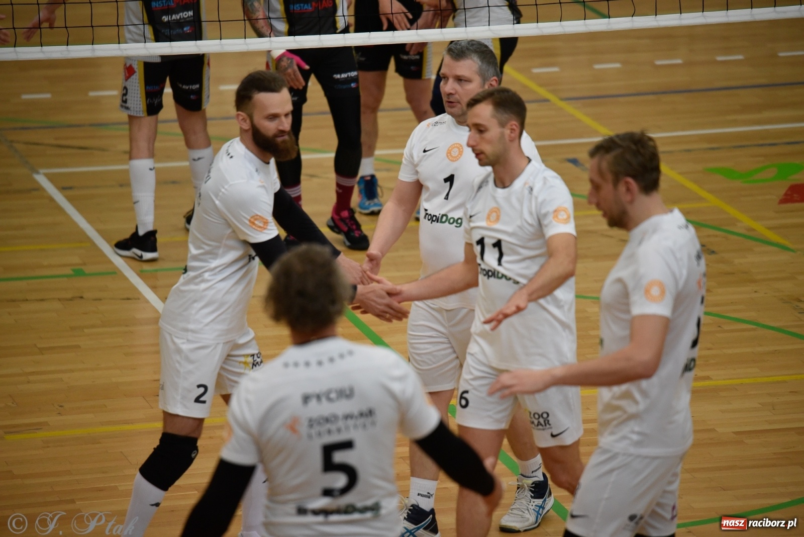 Zdjęcie w galerii na portalu naszraciborz.pl: RLPS. Niespodzianki i wygrane faworytów. Runda zasadnicza dobiegła końca [FOTO] wiadomości z regionu