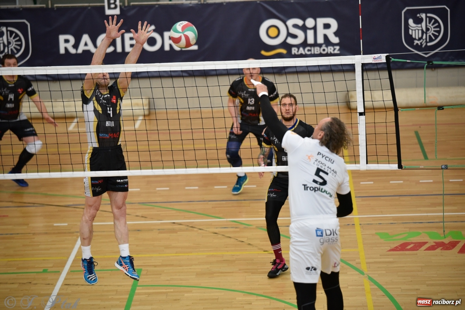 Zdjęcie w galerii na portalu naszraciborz.pl: RLPS. Niespodzianki i wygrane faworytów. Runda zasadnicza dobiegła końca [FOTO] wiadomości z regionu