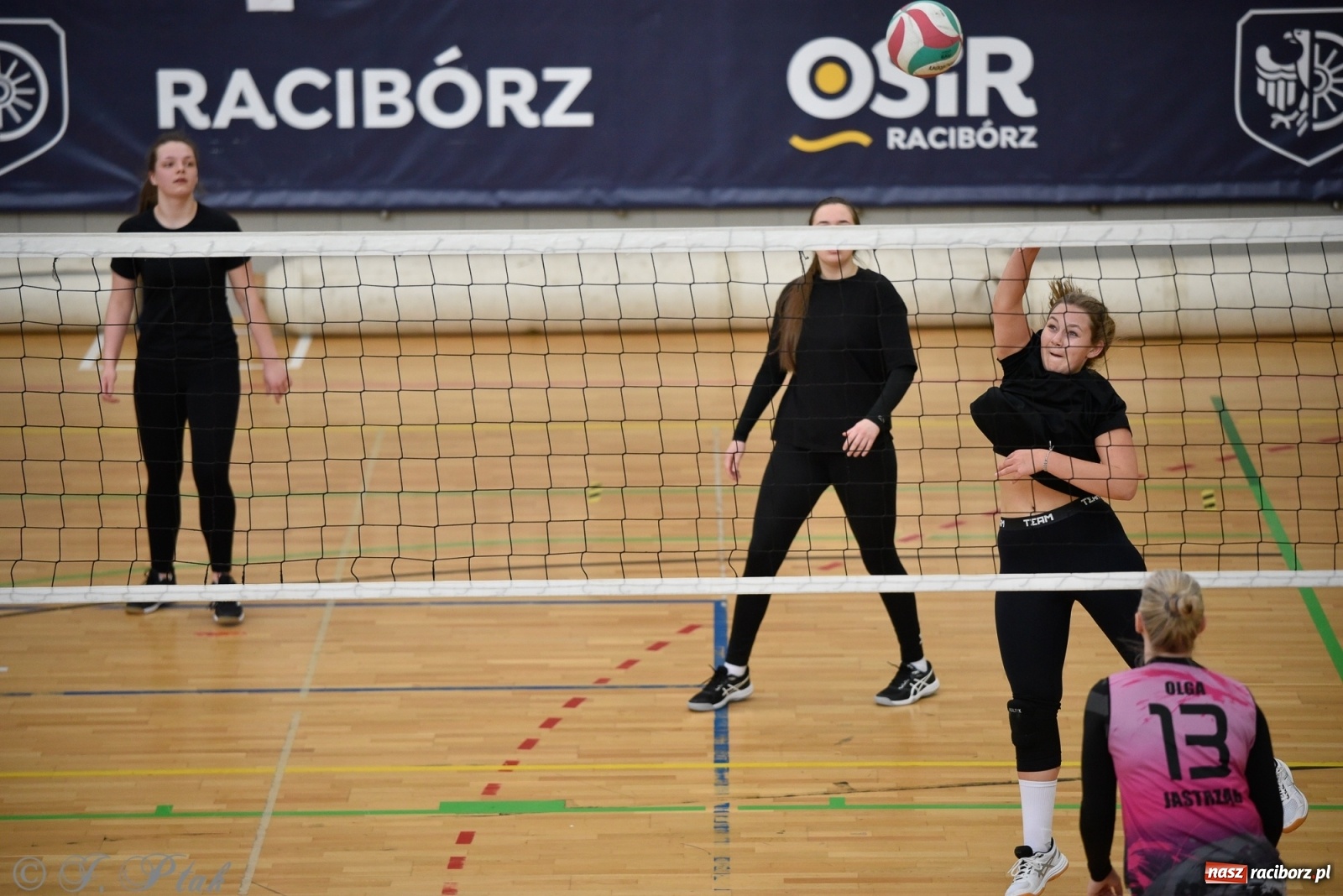 Zdjęcie w galerii na portalu naszraciborz.pl: RLPS. Niespodzianki i wygrane faworytów. Runda zasadnicza dobiegła końca [FOTO] wiadomości z regionu