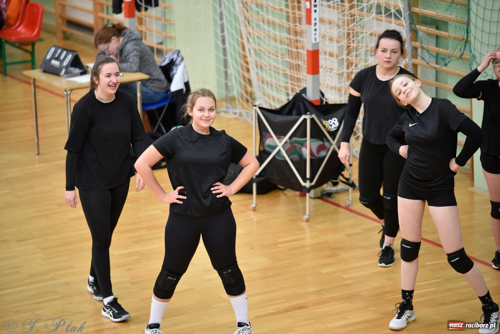 Zdjęcie w galerii na portalu naszraciborz.pl: RLPS. Niespodzianki i wygrane faworytów. Runda zasadnicza dobiegła końca [FOTO] wiadomości z regionu