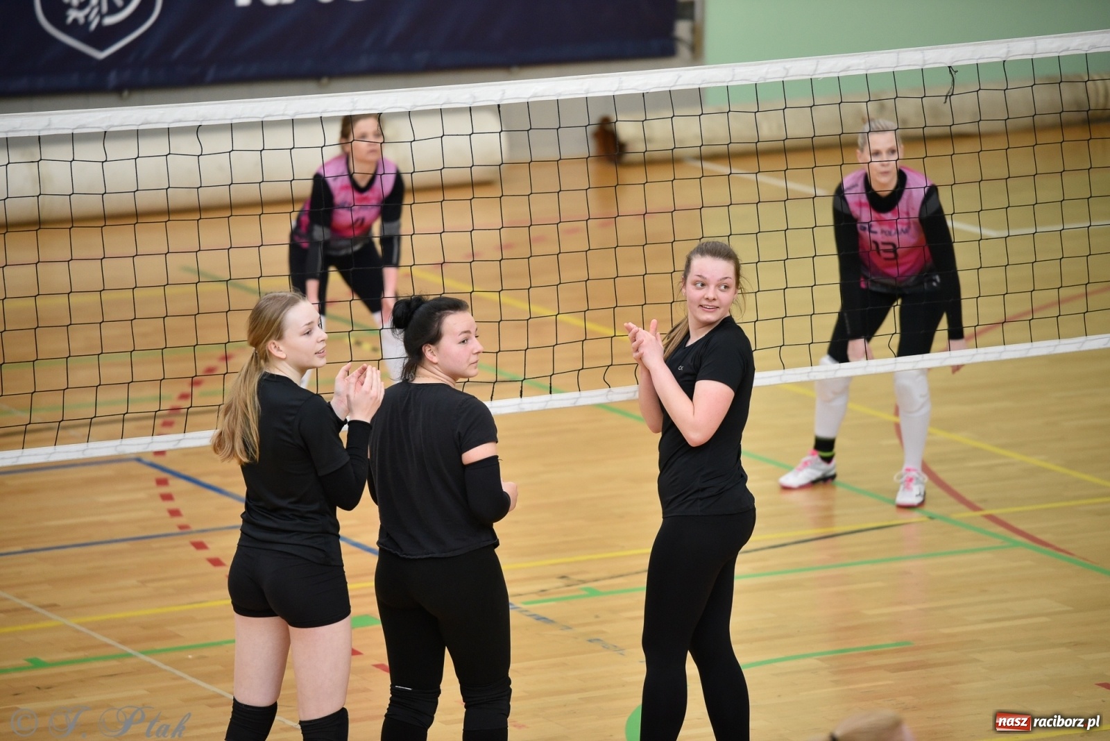 Zdjęcie w galerii na portalu naszraciborz.pl: RLPS. Niespodzianki i wygrane faworytów. Runda zasadnicza dobiegła końca [FOTO] wiadomości z regionu
