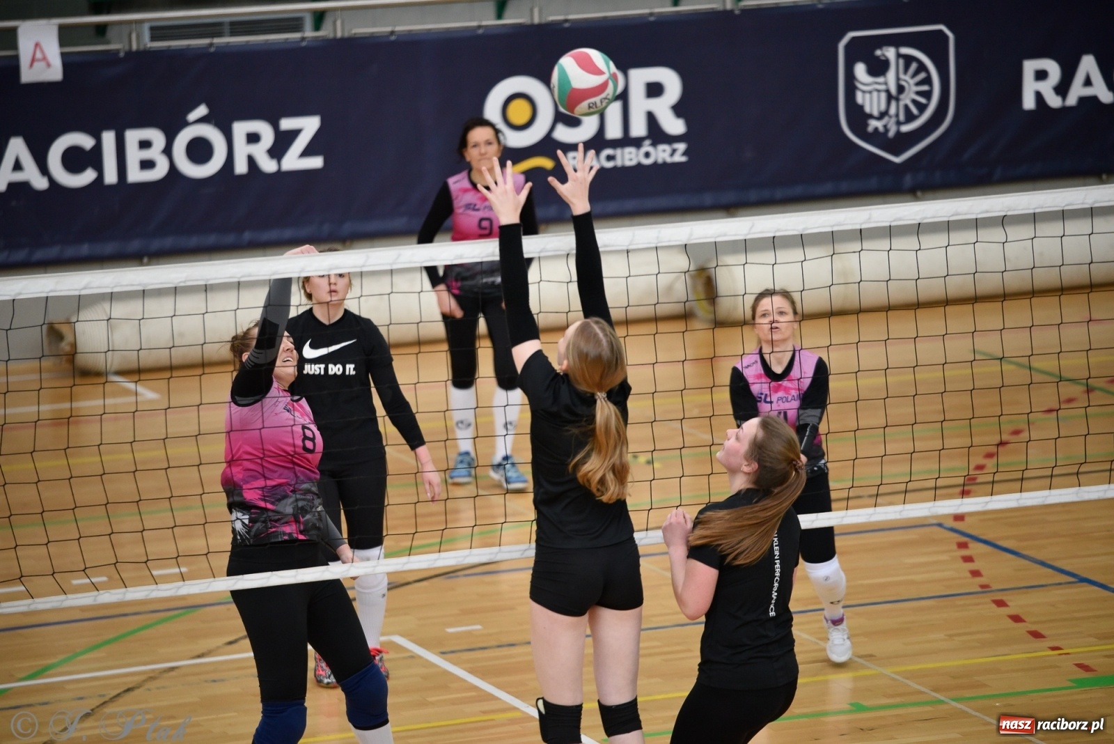 Zdjęcie w galerii na portalu naszraciborz.pl: RLPS. Niespodzianki i wygrane faworytów. Runda zasadnicza dobiegła końca [FOTO] wiadomości z regionu