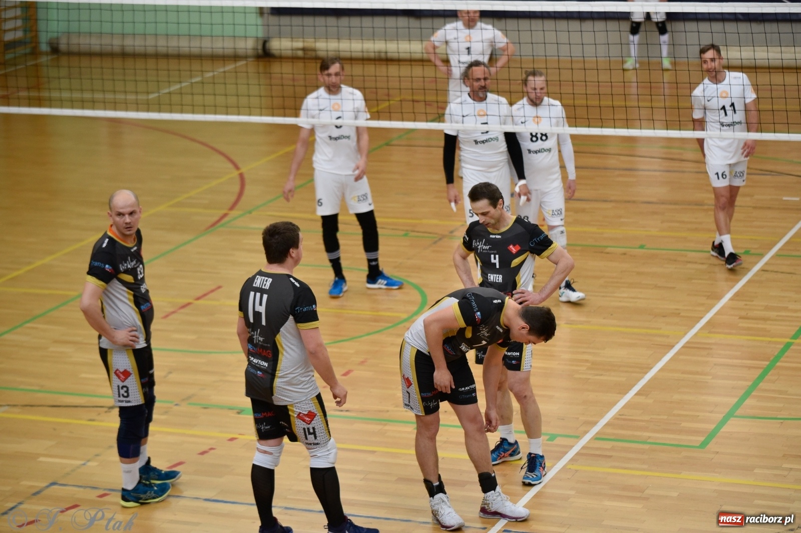 Zdjęcie w galerii na portalu naszraciborz.pl: RLPS. Niespodzianki i wygrane faworytów. Runda zasadnicza dobiegła końca [FOTO] wiadomości z regionu