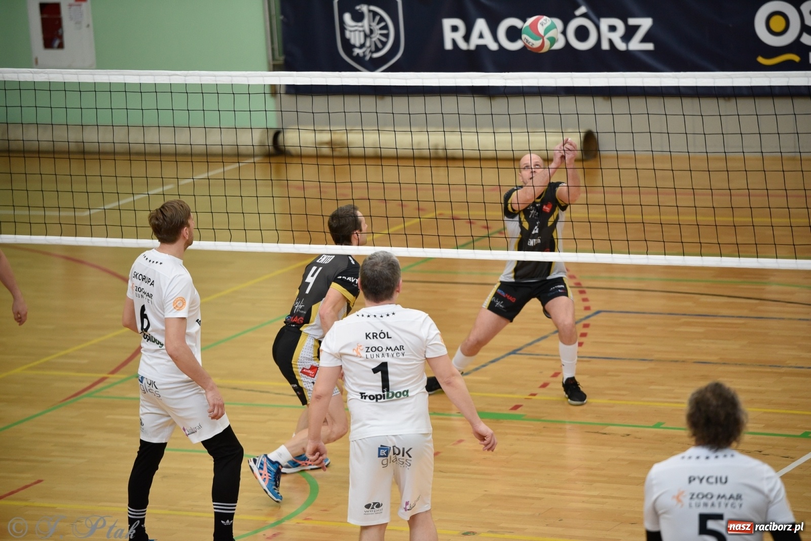 Zdjęcie w galerii na portalu naszraciborz.pl: RLPS. Niespodzianki i wygrane faworytów. Runda zasadnicza dobiegła końca [FOTO] wiadomości z regionu