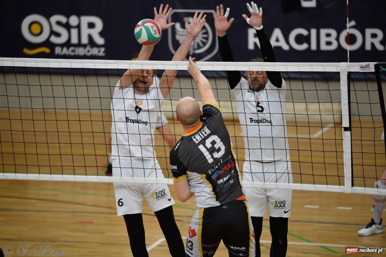 Zdjęcie w galerii na portalu naszraciborz.pl: RLPS. Niespodzianki i wygrane faworytów. Runda zasadnicza dobiegła końca [FOTO] wiadomości z regionu