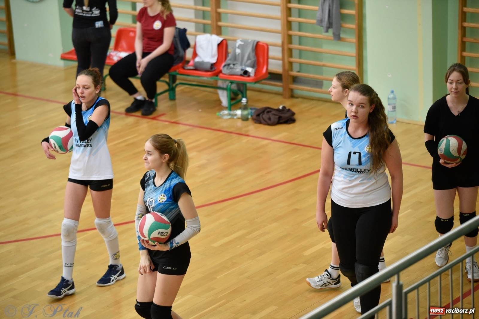 Zdjęcie w galerii na portalu naszraciborz.pl: RLPS. Niespodzianki i wygrane faworytów. Runda zasadnicza dobiegła końca [FOTO] wiadomości z regionu