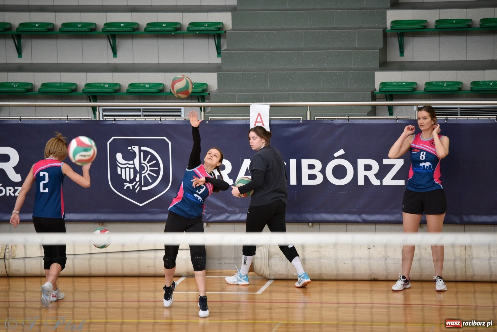 Zdjęcie w galerii na portalu naszraciborz.pl: RLPS. Niespodzianki i wygrane faworytów. Runda zasadnicza dobiegła końca [FOTO] wiadomości z regionu