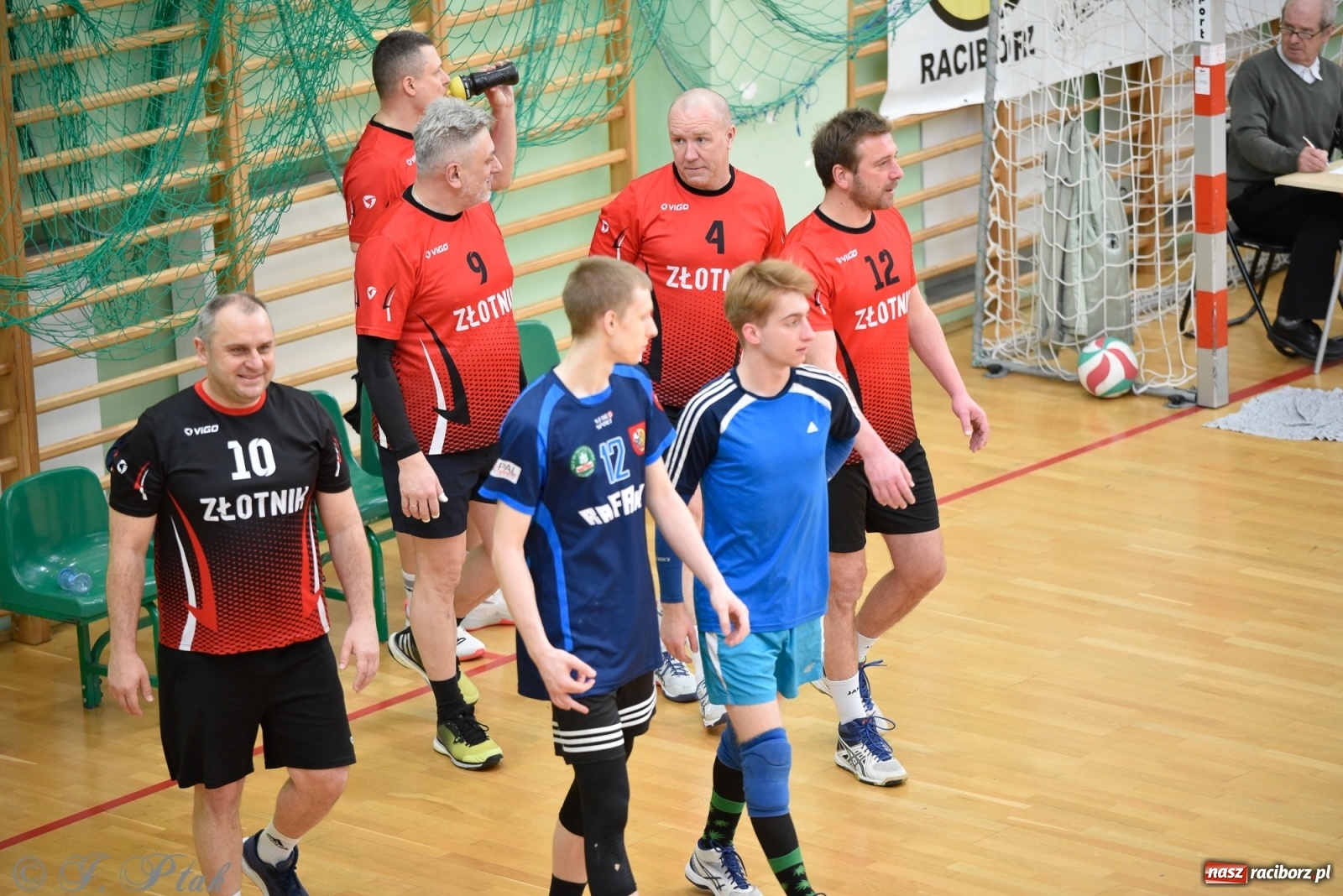 Zdjęcie w galerii na portalu naszraciborz.pl: RLPS. Niespodzianki i wygrane faworytów. Runda zasadnicza dobiegła końca [FOTO] wiadomości z regionu