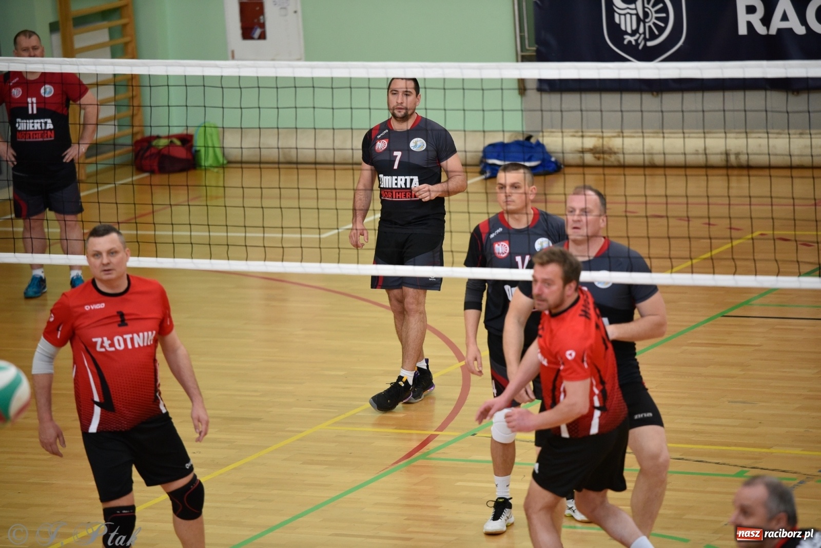 Zdjęcie w galerii na portalu naszraciborz.pl: RLPS. Niespodzianki i wygrane faworytów. Runda zasadnicza dobiegła końca [FOTO] wiadomości z regionu