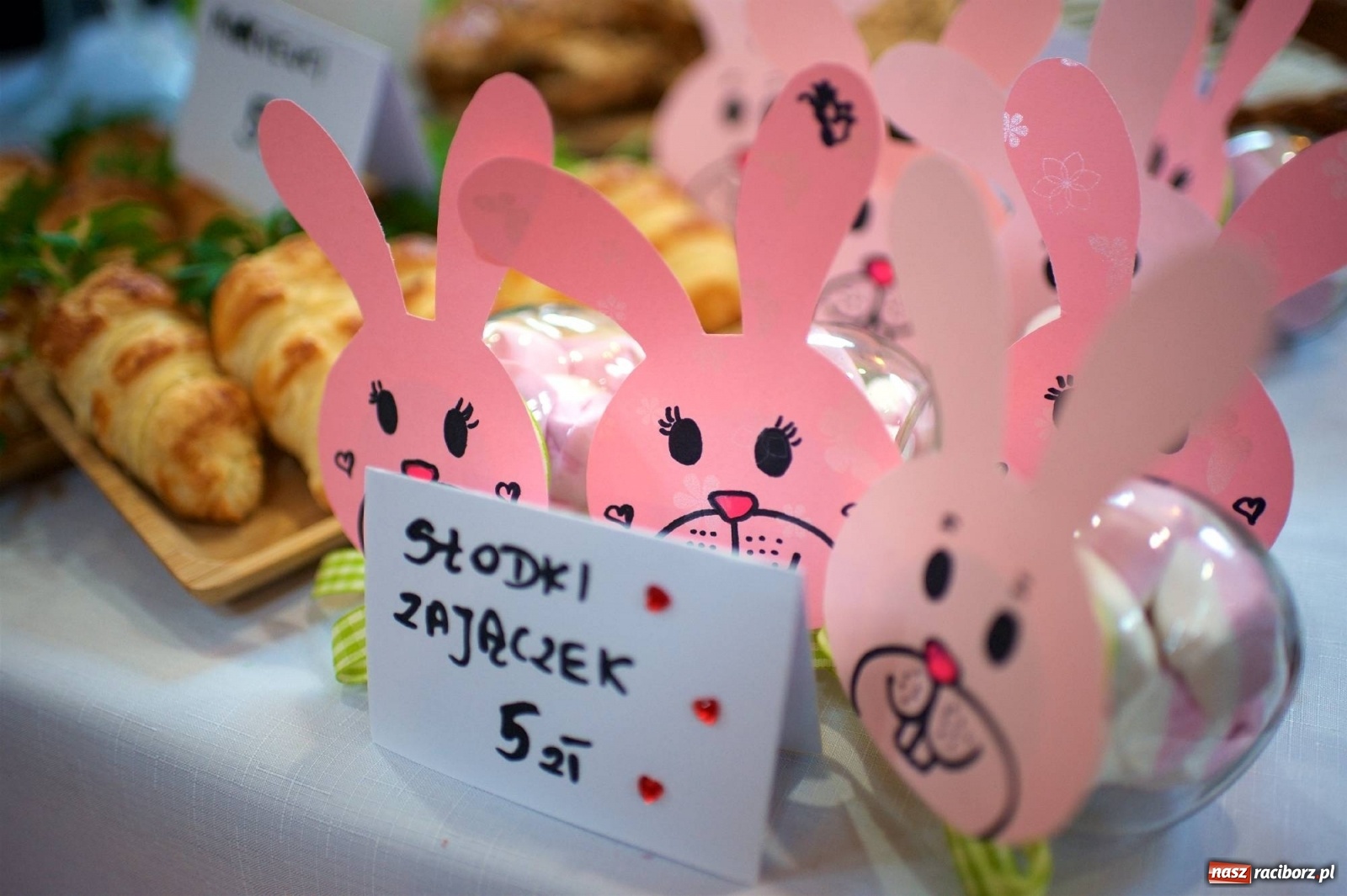 Zdjęcie w galerii na portalu naszraciborz.pl: Do Tworkowa wrócił kiermasz wielkanocny [FOTO i WIDEO] wiadomości z regionu