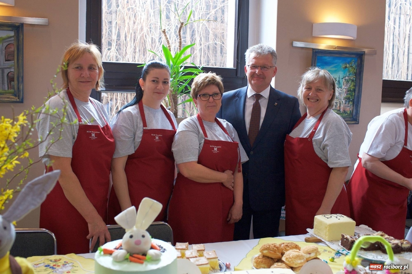Zdjęcie w galerii na portalu naszraciborz.pl: Do Tworkowa wrócił kiermasz wielkanocny [FOTO i WIDEO] wiadomości z regionu