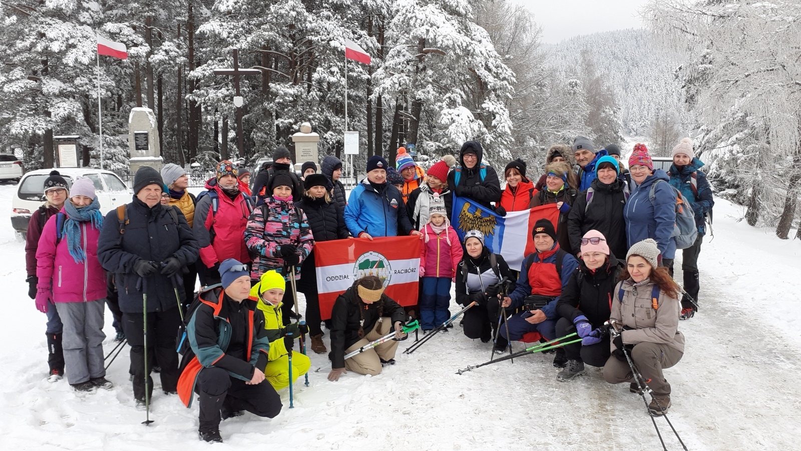Zdjęcie w galerii na portalu naszraciborz.pl: Raciborskie wyprawy w Beskidy. Mogielica i Lubomir wiadomości z regionu