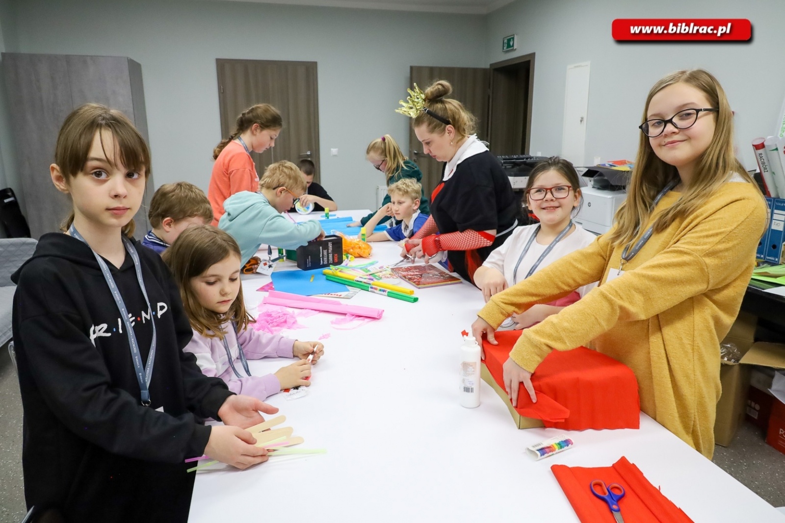 Zdjęcie w galerii na portalu naszraciborz.pl: 40 dzieci spędziło w książnicy noc w Krainie Czarów wiadomości z regionu