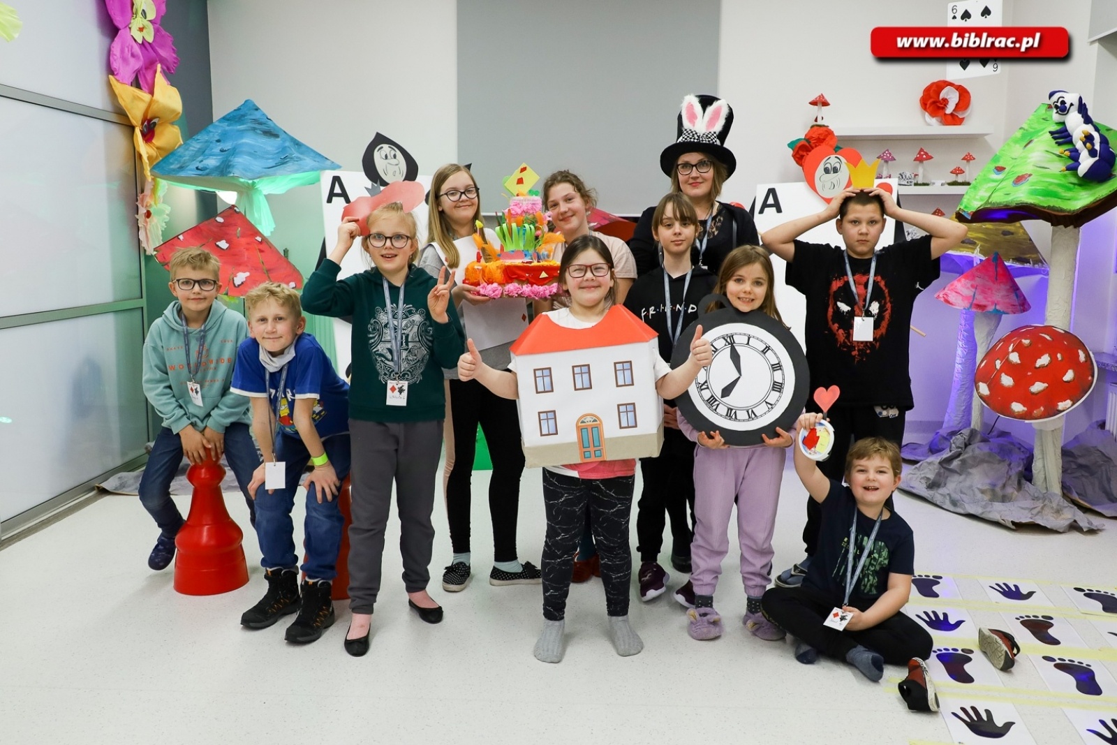 Zdjęcie w galerii na portalu naszraciborz.pl: 40 dzieci spędziło w książnicy noc w Krainie Czarów wiadomości z regionu
