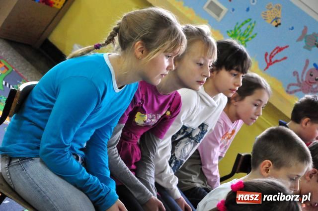 Zdjęcie w galerii na portalu naszraciborz.pl: Nowy system nie ma przed nimi tajemnic wiadomości z regionu