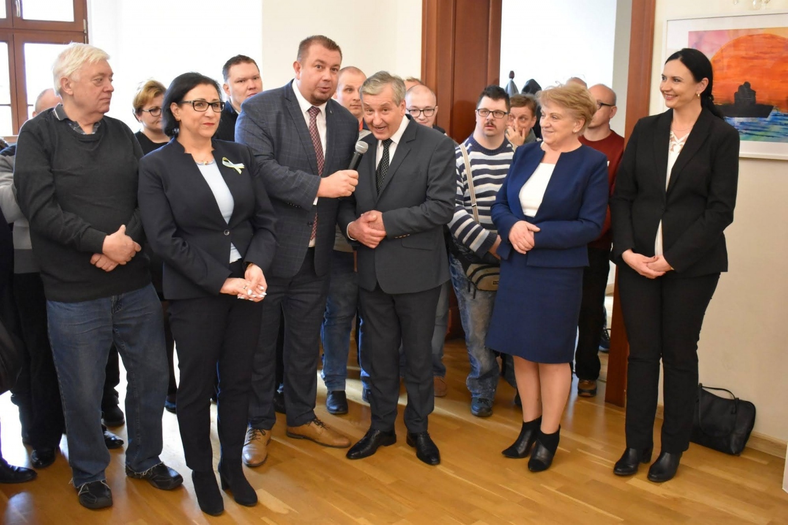 Zdjęcie w galerii na portalu naszraciborz.pl: To, co kocham - wernisaż wystawy na Zamku Piastowskim wiadomości z regionu