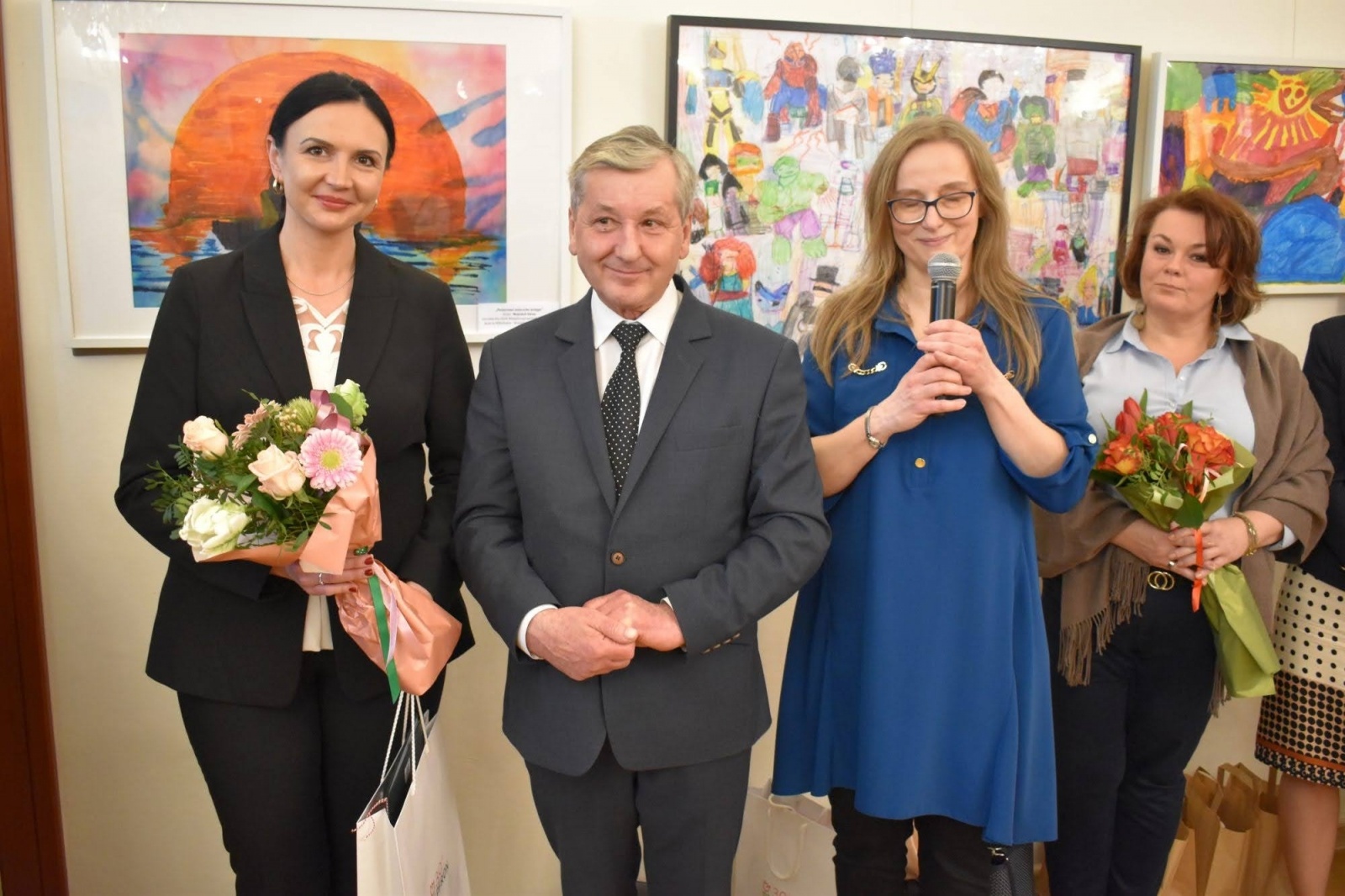 Zdjęcie w galerii na portalu naszraciborz.pl: To, co kocham - wernisaż wystawy na Zamku Piastowskim wiadomości z regionu