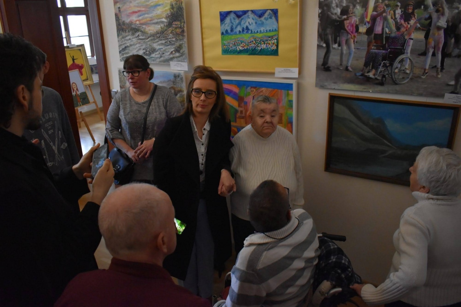 Zdjęcie w galerii na portalu naszraciborz.pl: To, co kocham - wernisaż wystawy na Zamku Piastowskim wiadomości z regionu