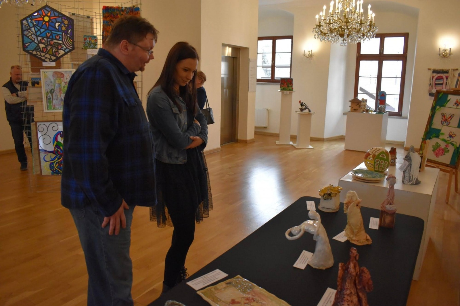 Zdjęcie w galerii na portalu naszraciborz.pl: To, co kocham - wernisaż wystawy na Zamku Piastowskim wiadomości z regionu