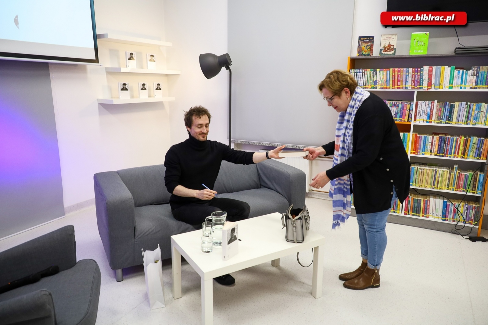 Zdjęcie w galerii na portalu naszraciborz.pl: Pamięć (znów) odnaleziona - spotkanie z Rafałem Hetmanem wiadomości z regionu