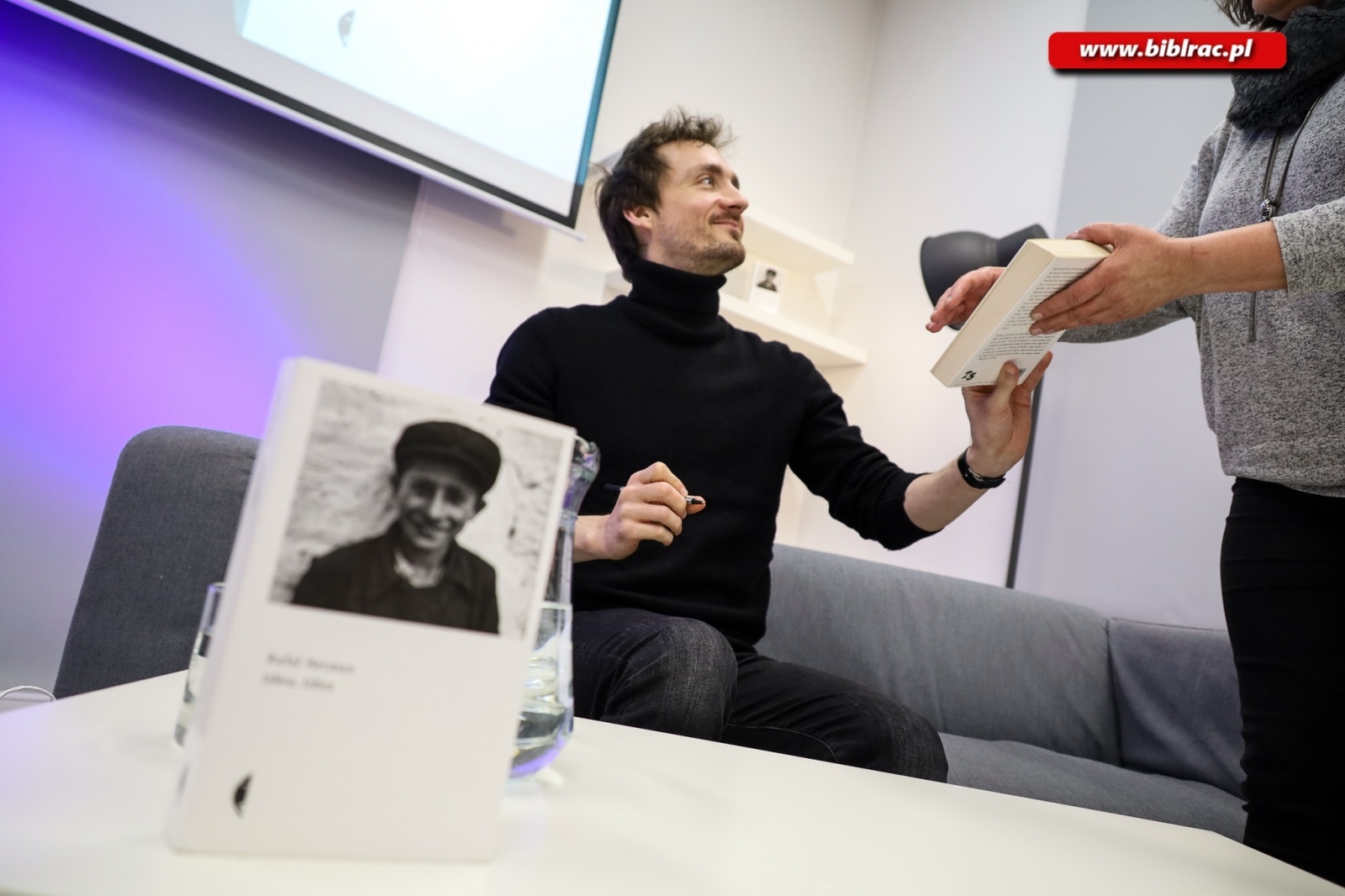 Zdjęcie w galerii na portalu naszraciborz.pl: Pamięć (znów) odnaleziona - spotkanie z Rafałem Hetmanem wiadomości z regionu