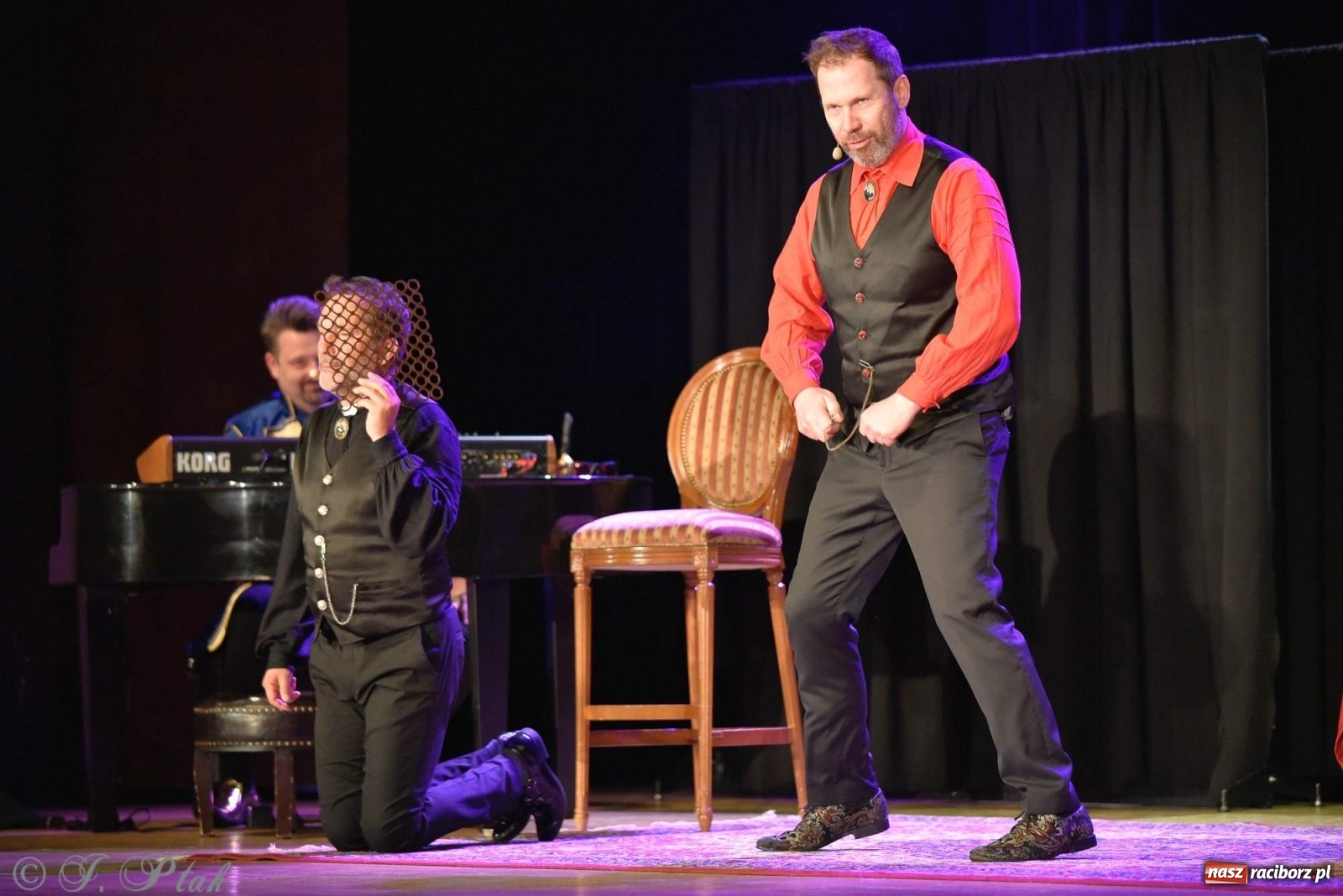 Zdjęcie w galerii na portalu naszraciborz.pl: Klasycy dobrego humoru wrócili do Raciborza [FOTO] wiadomości z regionu