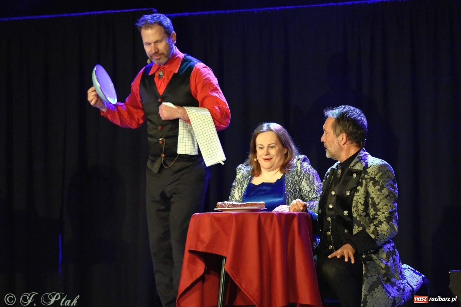 Zdjęcie w galerii na portalu naszraciborz.pl: Klasycy dobrego humoru wrócili do Raciborza [FOTO] wiadomości z regionu