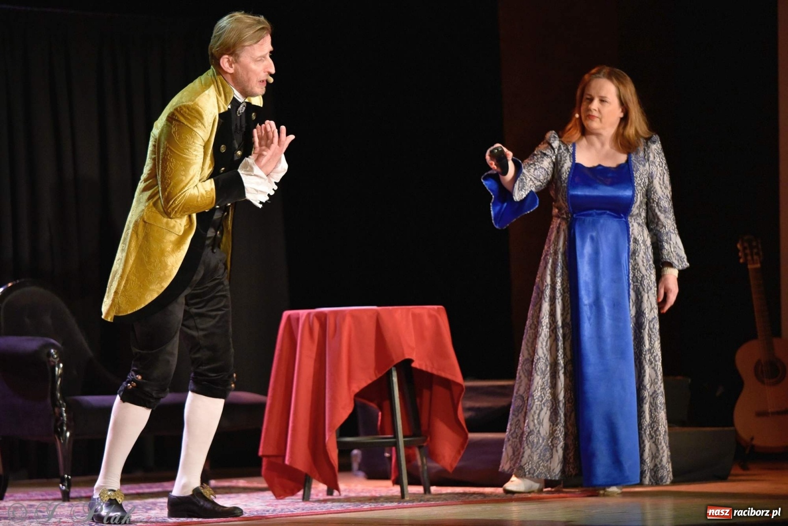 Zdjęcie w galerii na portalu naszraciborz.pl: Klasycy dobrego humoru wrócili do Raciborza [FOTO] wiadomości z regionu