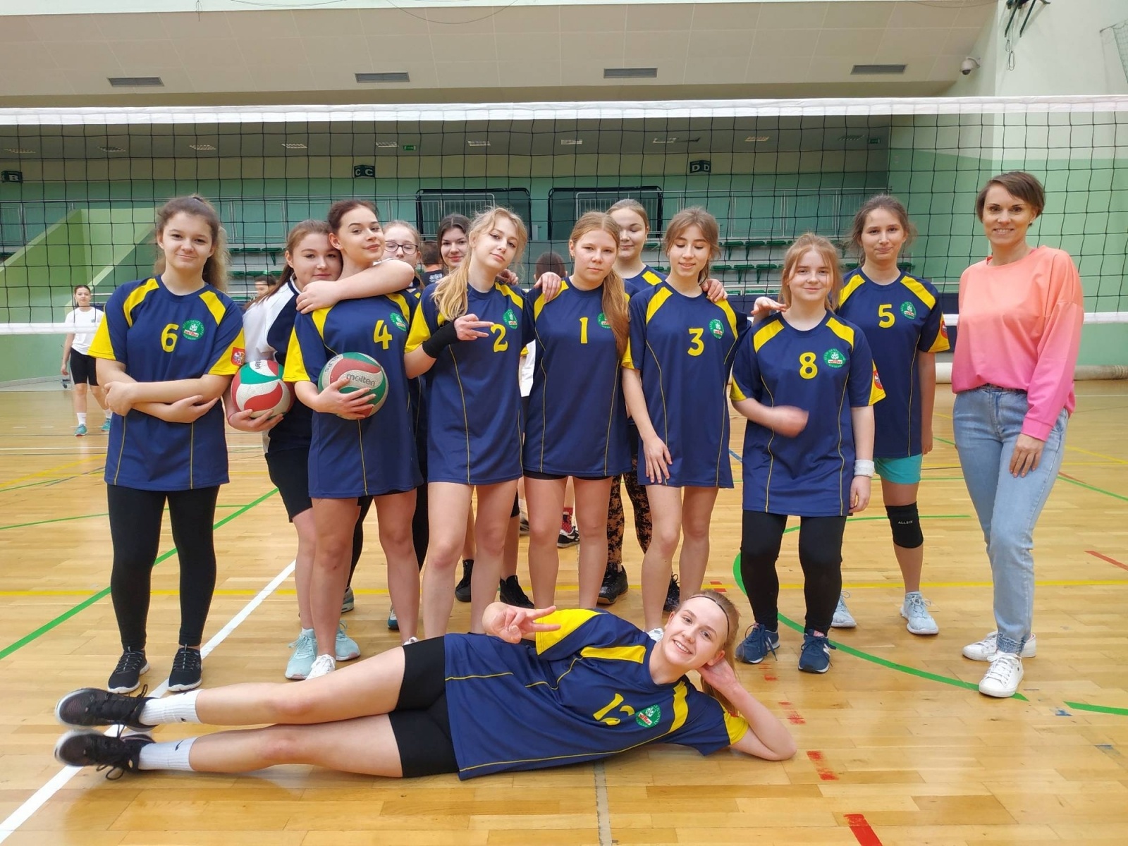 Zdjęcie w galerii na portalu naszraciborz.pl: SP 18 najlepsza w finale miejskim siatkówki wiadomości z regionu