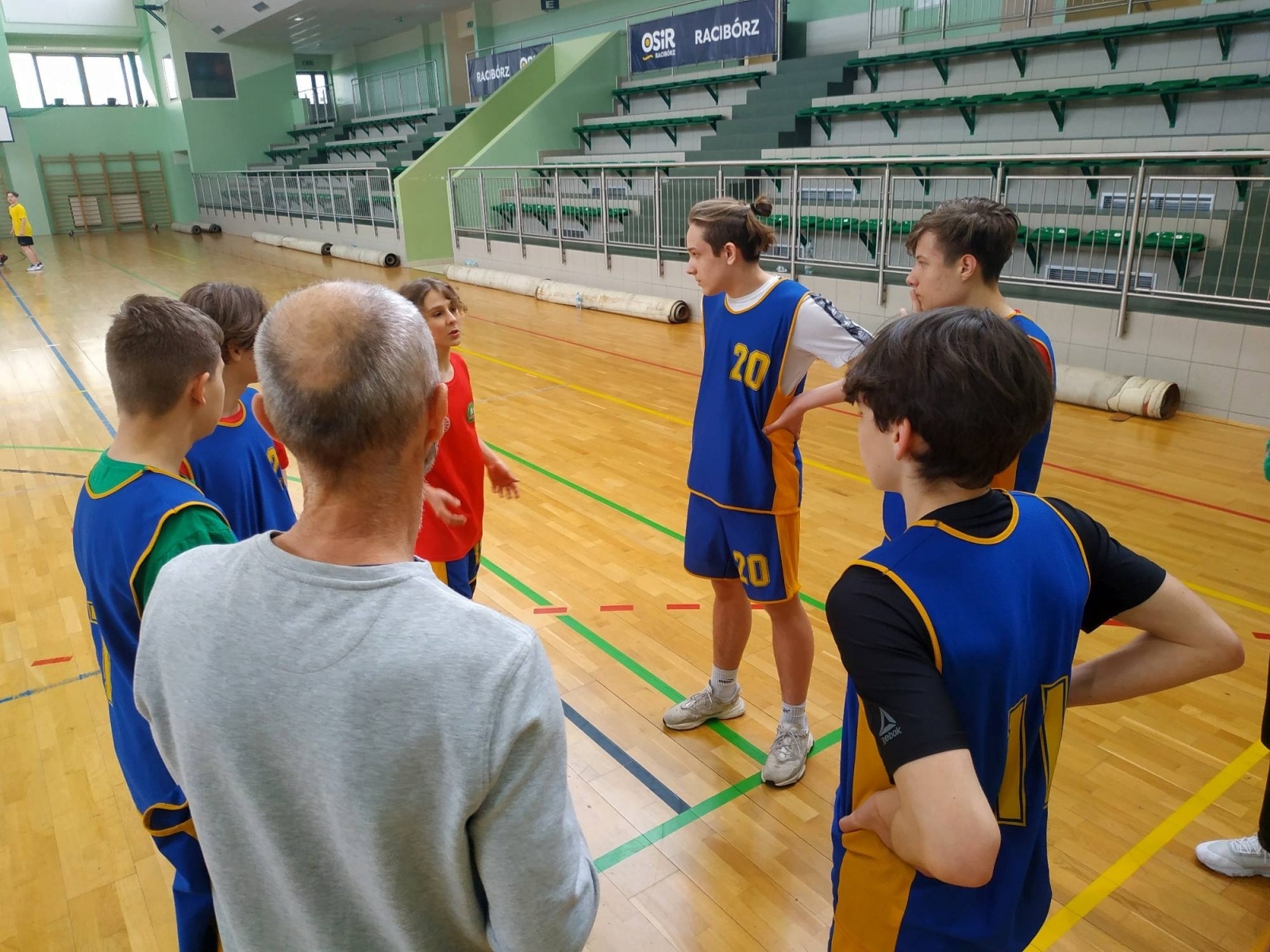 Zdjęcie w galerii na portalu naszraciborz.pl: Miejski finał siatkówki chłopców. Kto wygrał? wiadomości z regionu