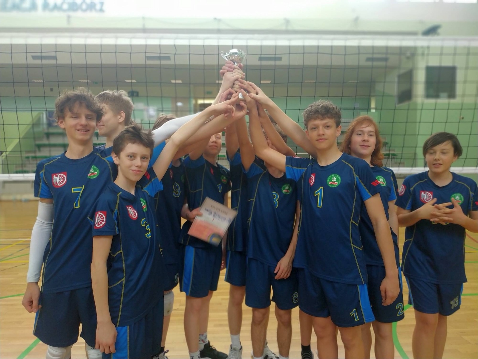 Zdjęcie w galerii na portalu naszraciborz.pl: Miejski finał siatkówki chłopców. Kto wygrał? wiadomości z regionu