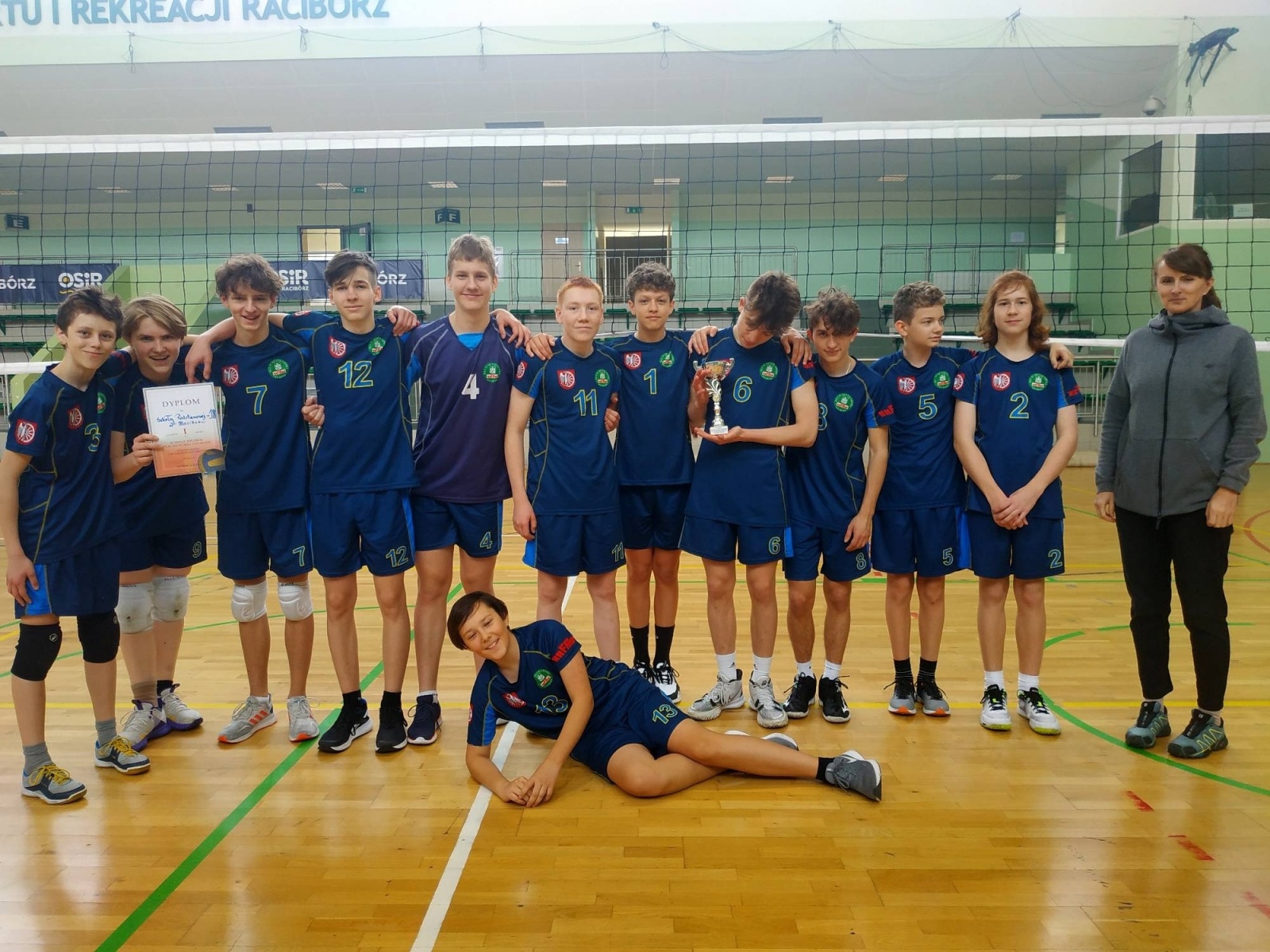 Zdjęcie w galerii na portalu naszraciborz.pl: Miejski finał siatkówki chłopców. Kto wygrał? wiadomości z regionu