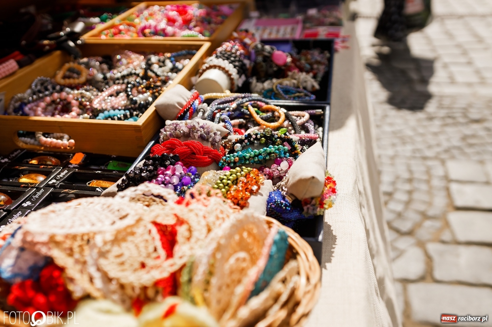 Zdjęcie w galerii na portalu naszraciborz.pl: Ruszył wiosenny raciborski jarmark wielkanocny [SPACER WIDEO] wiadomości z regionu