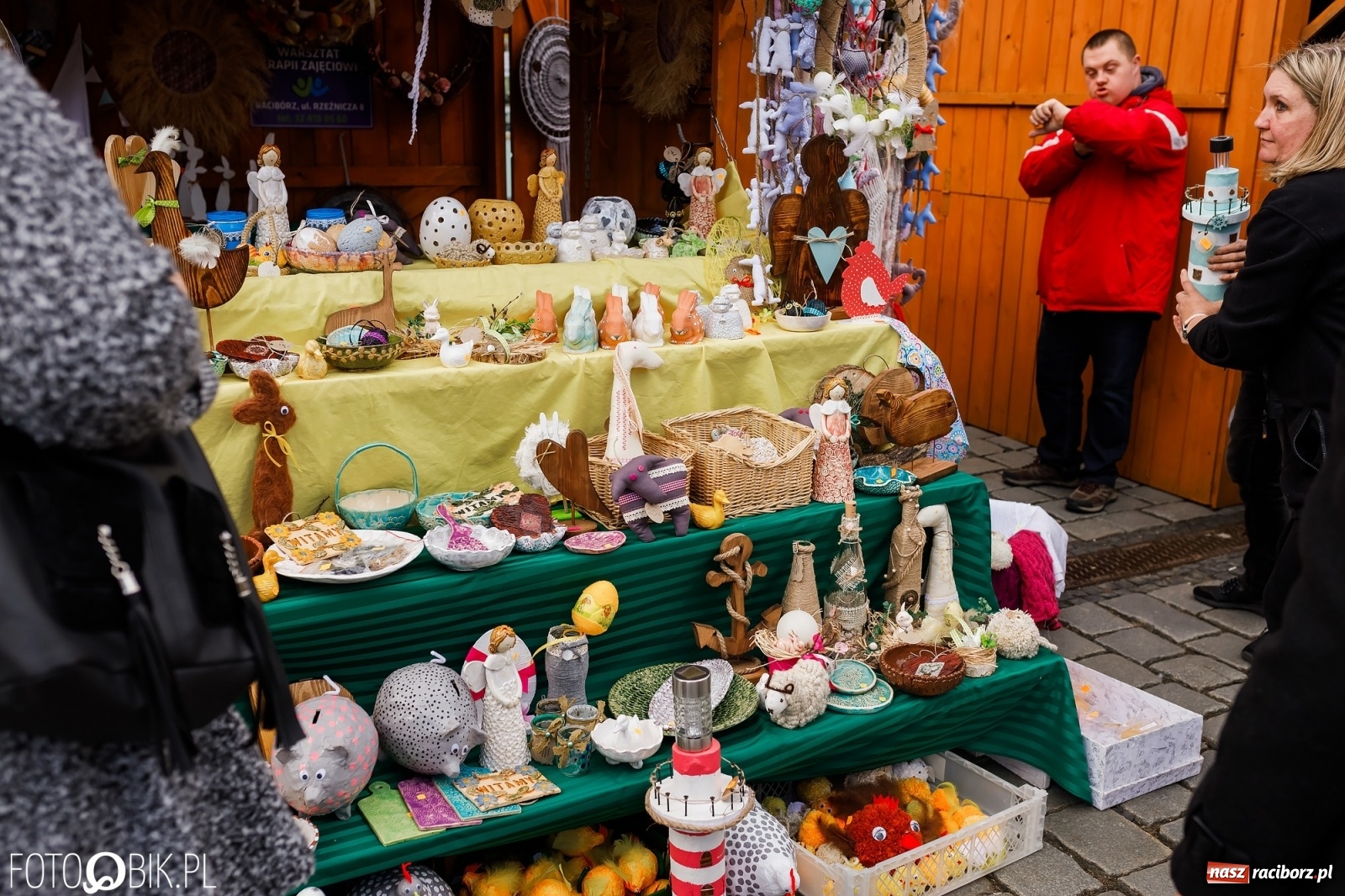 Zdjęcie w galerii na portalu naszraciborz.pl: Ruszył wiosenny raciborski jarmark wielkanocny [SPACER WIDEO] wiadomości z regionu